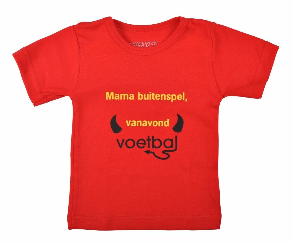 T-shirt ’’mama Buitenspel,vanavond Voetba
